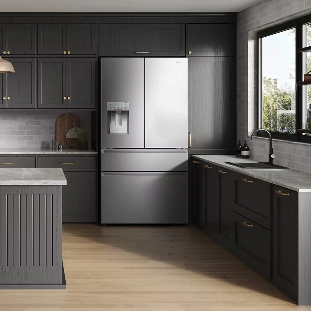 Hisense PureFlat Standard-Depth 25.6-cu ft 4 -Door 36-in Wide with Ice Maker *DEAL of the Day* - Image 5